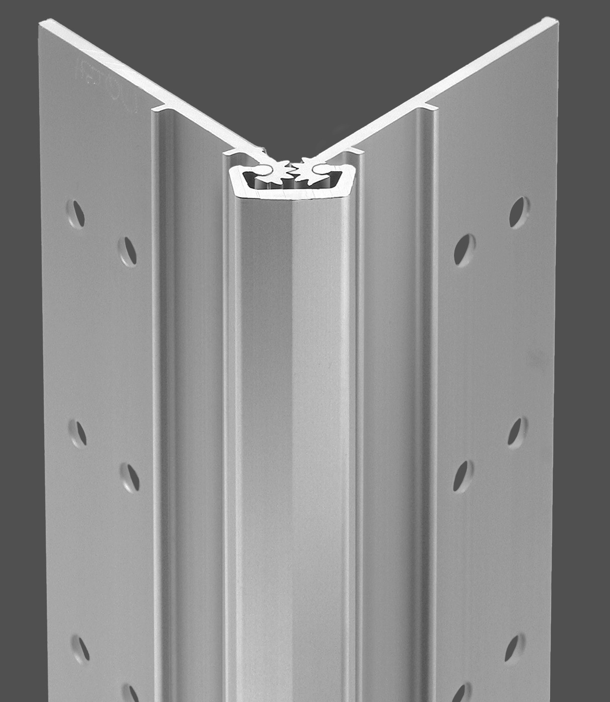 Wide Throw Hinge
